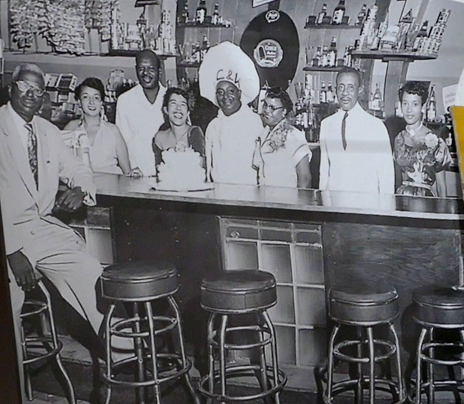 720Charlie's Place_JM05.JPG